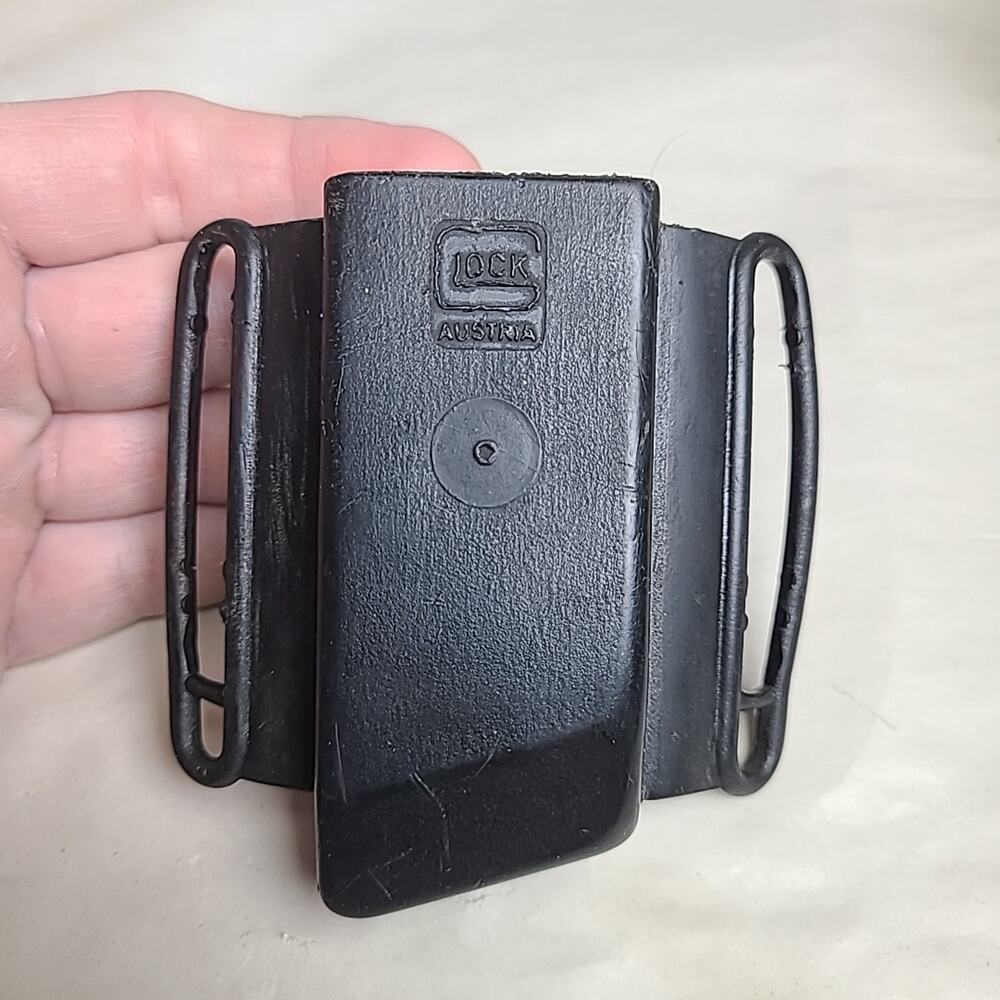 Glock Austria Magazine Pouch/Holster Ambidextrous Glock 19 23 9mm/.40 Mags